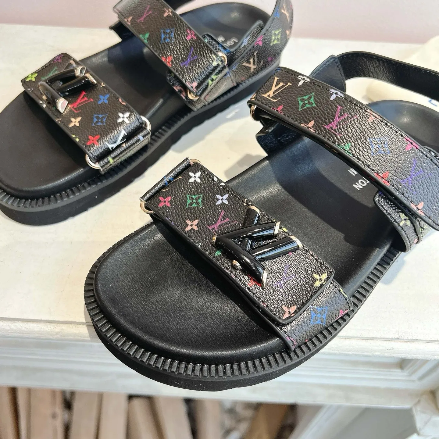 👟👟Ex-factory price 420👟👟 Lv summer boat trailer series, 35-45 with full package
